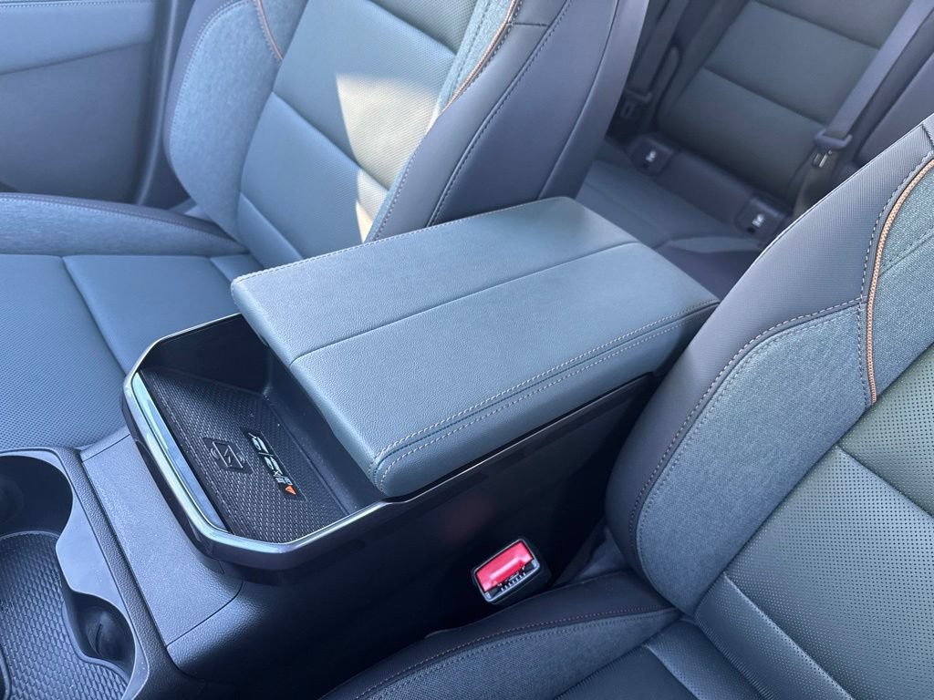 New 2026 GMC Terrain AT4 w/ Convenience Package III AWD/4WD image 33