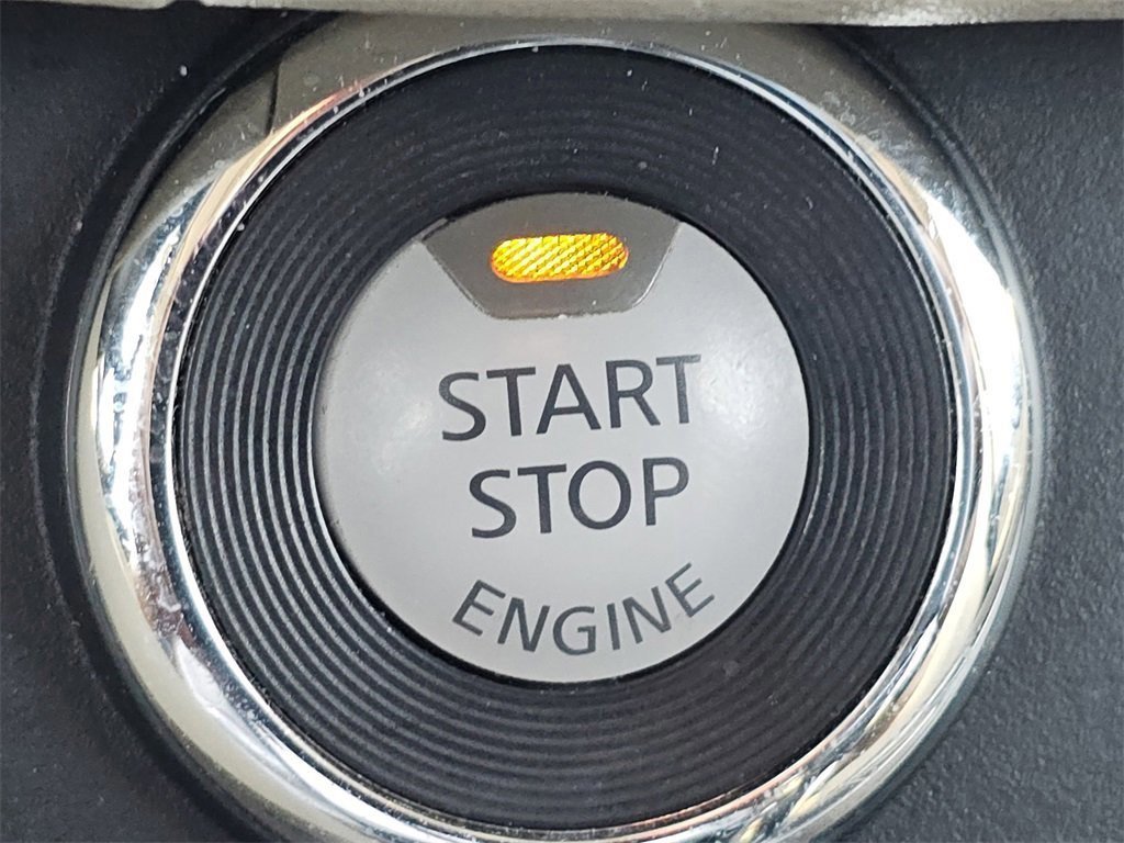 Used 2022 Nissan Murano Platinum w/ Cargo Package image 14