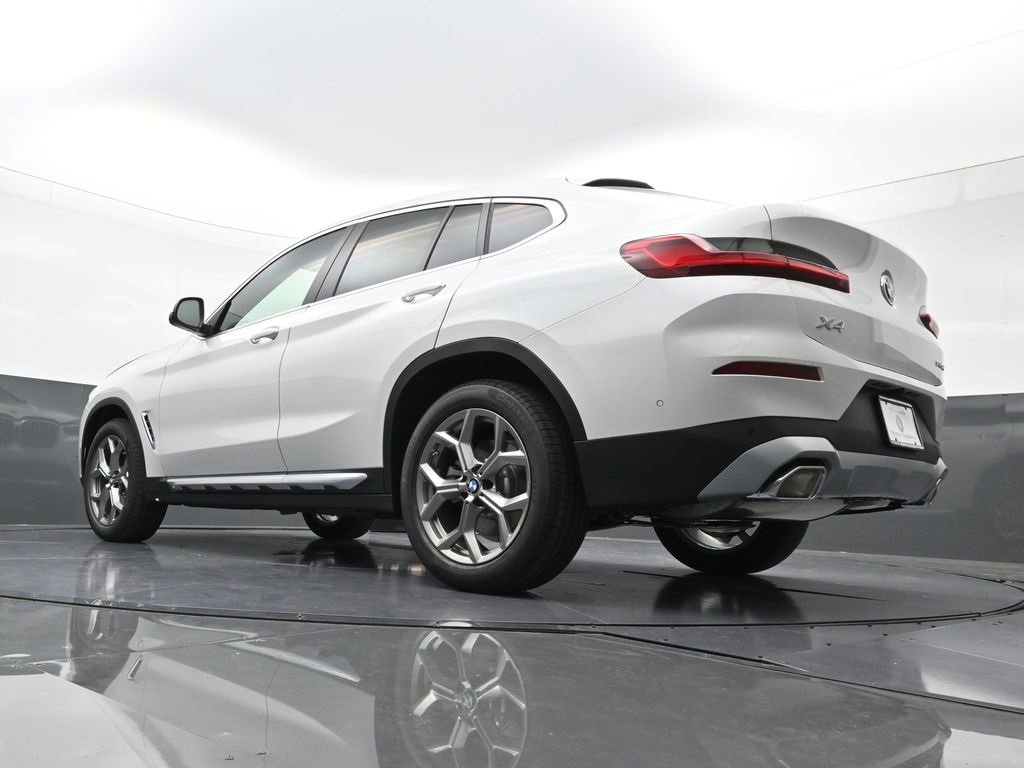New 2025 BMW X4 xDrive30i w/ Premium Package image 31