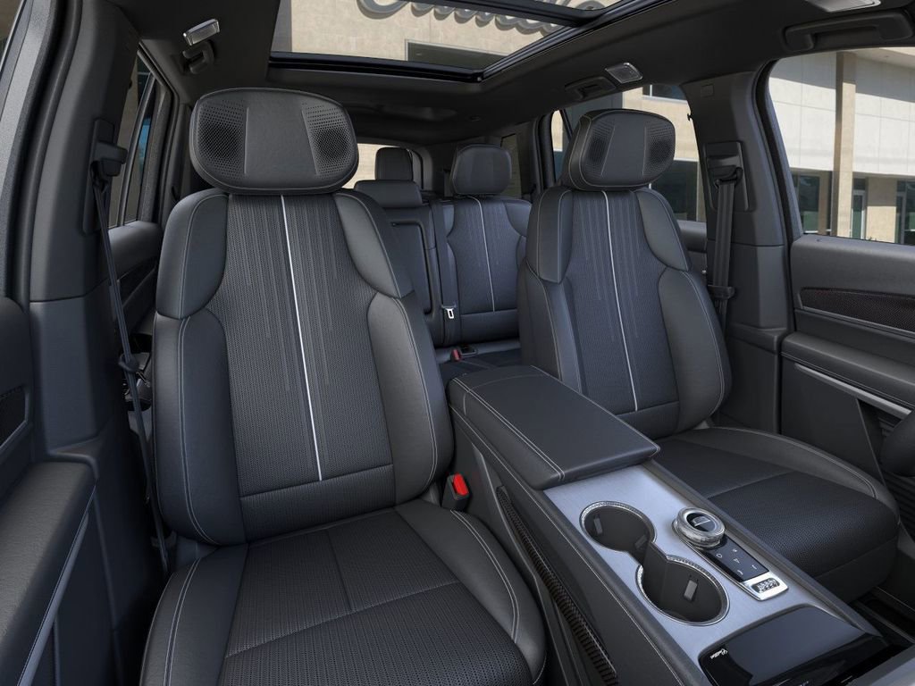 New 2026 Cadillac Vistiq Sport image 16