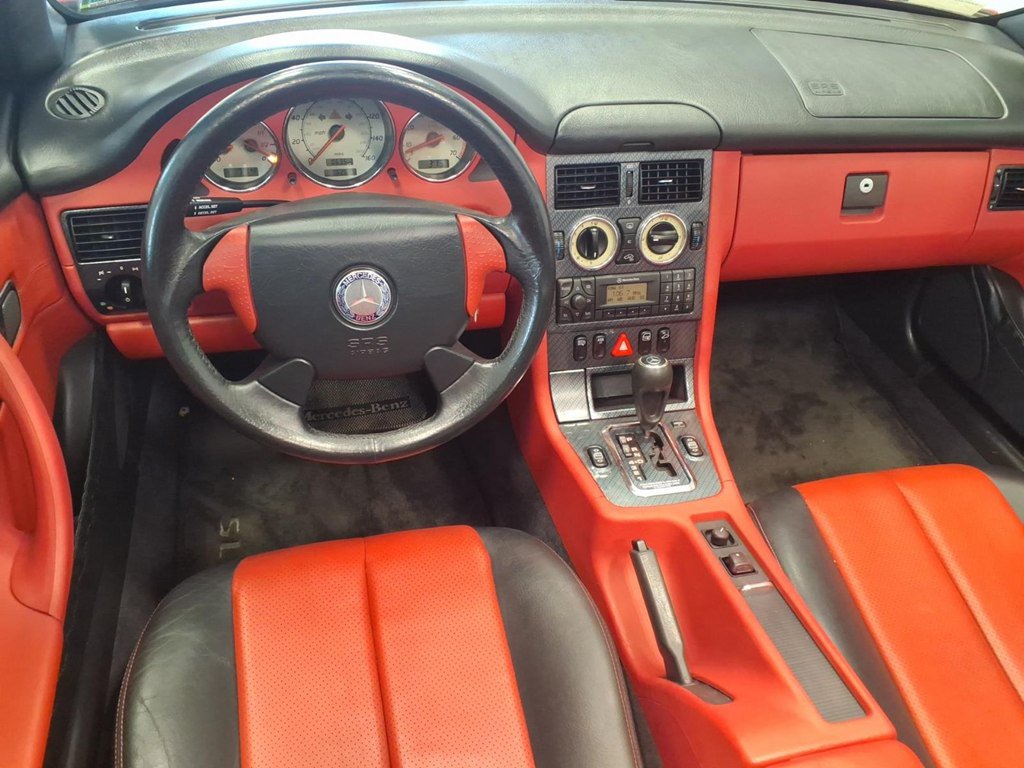 Used 1999 Mercedes-Benz SLK 230 image 9
