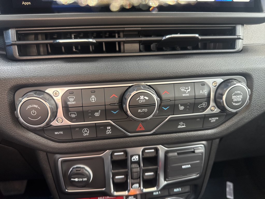 New 2025 Jeep Wrangler Unlimited Sport AWD/4WD image 24