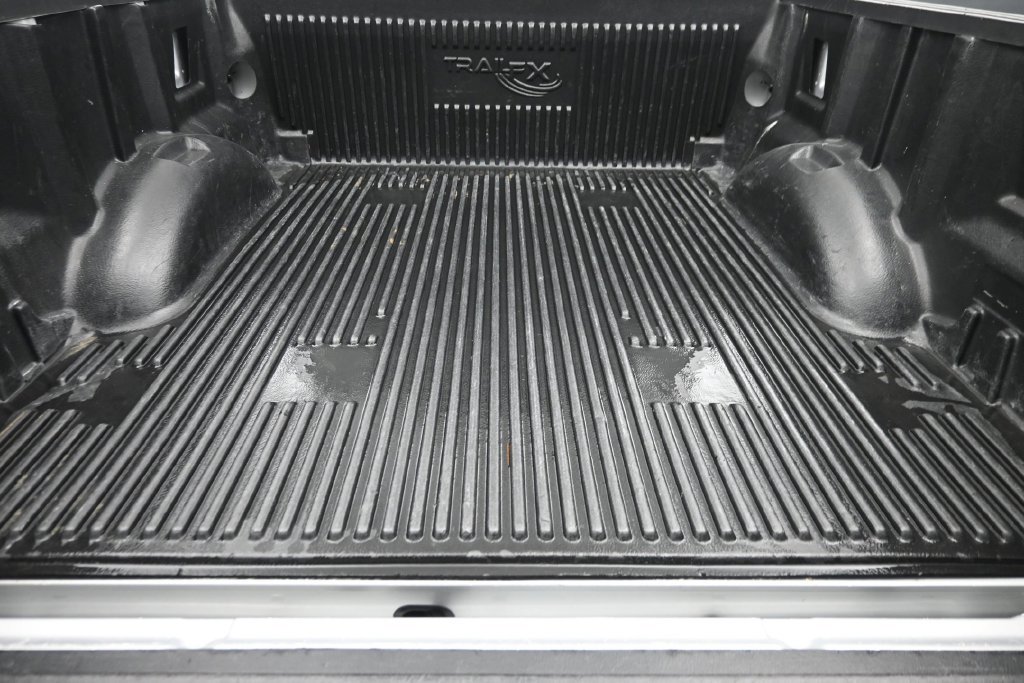 Used 2018 Ford F150 XLT AWD/4WD image 11