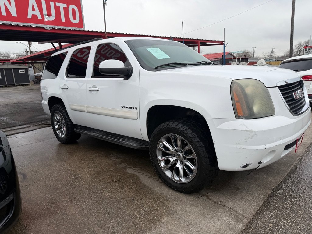 Used 2009 GMC Yukon SLE image 4