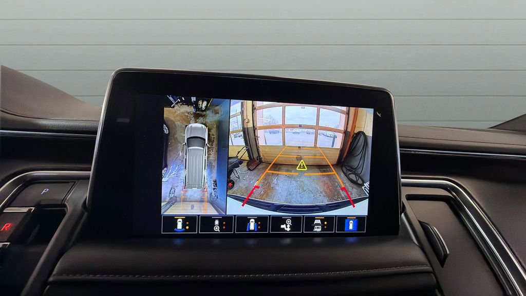 Used 2022 Chevrolet Tahoe Z71 w/ Luxury Package image 20