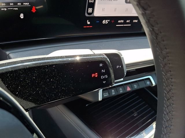New 2026 Audi Q3 quattro 2.0T AWD/4WD image 11