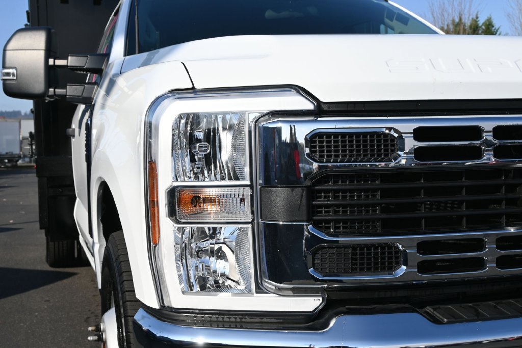 New 2024 Ford F350 XL w/ XL Chrome Package RWD image 10