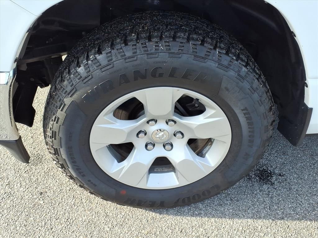 Used 2021 RAM 1500 Big Horn image 7