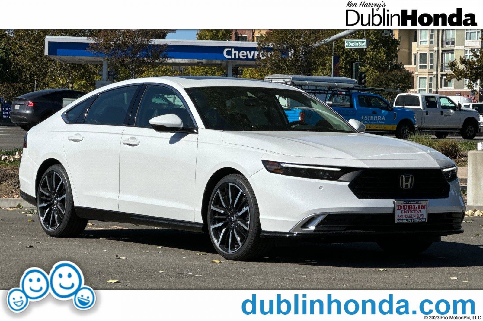 New 2025 Honda Accord Touring image 1