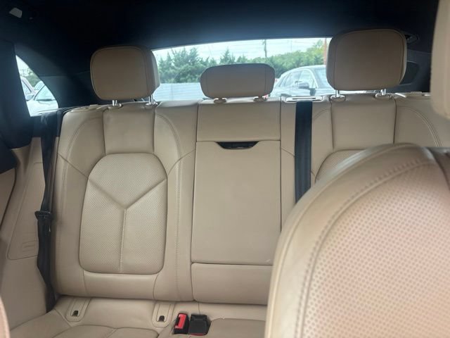 Used 2019 Porsche Macan AWD/4WD image 4