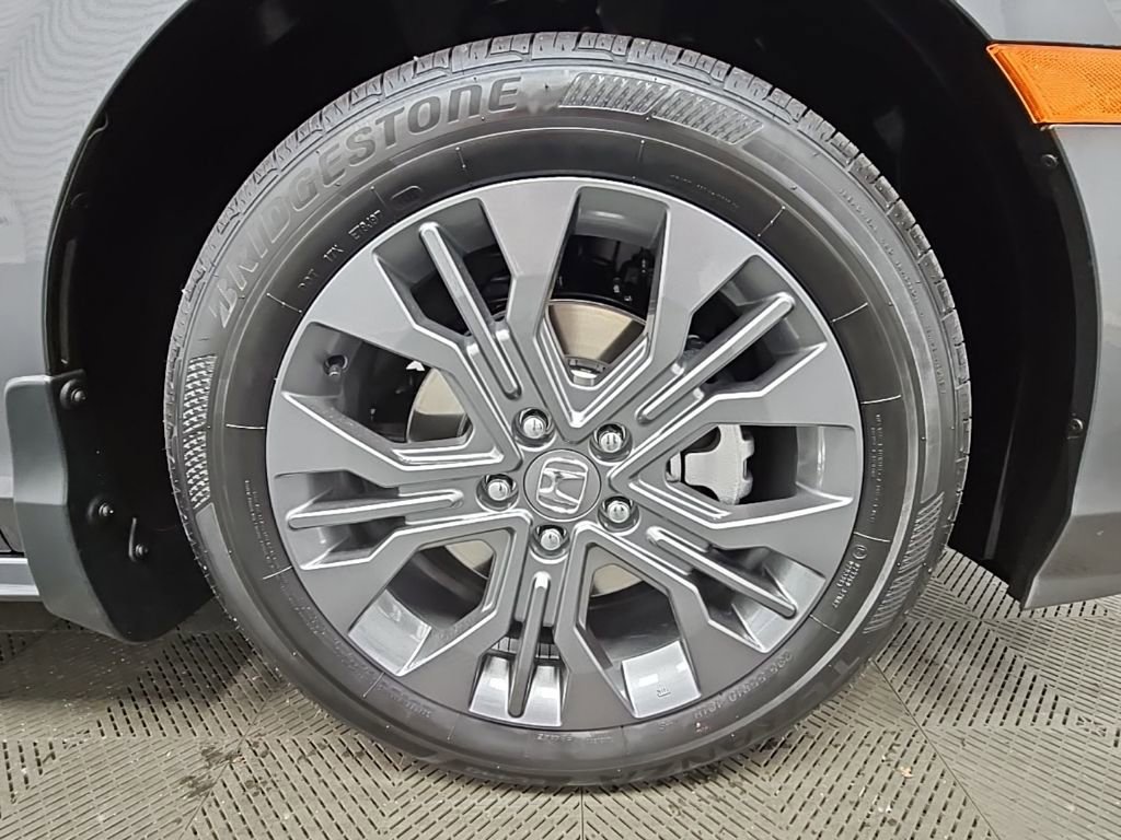 New 2026 Honda Odyssey Touring image 48