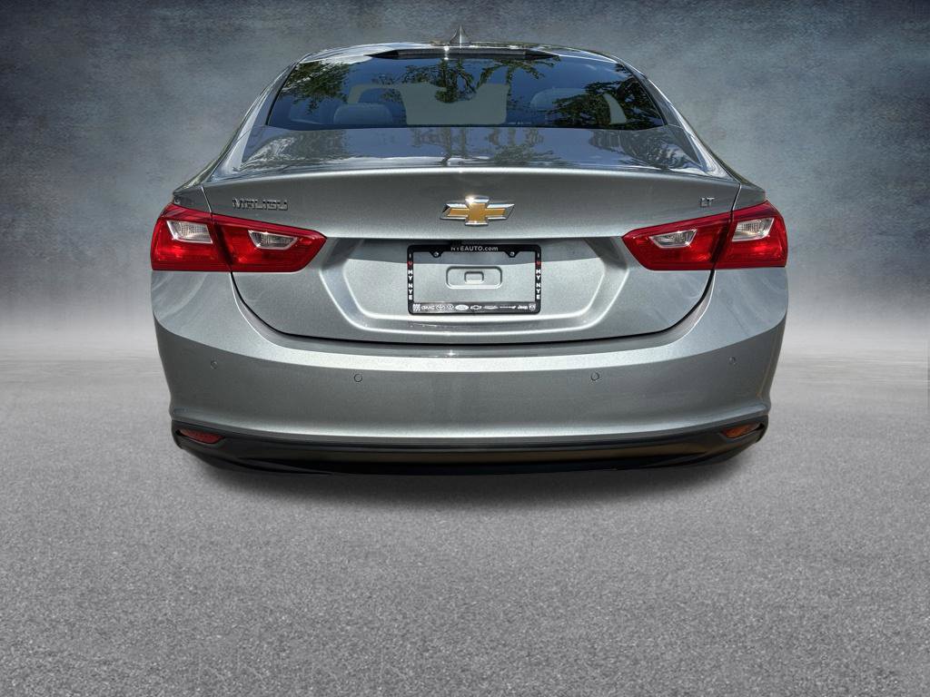 Used 2024 Chevrolet Malibu LT FWD image 4