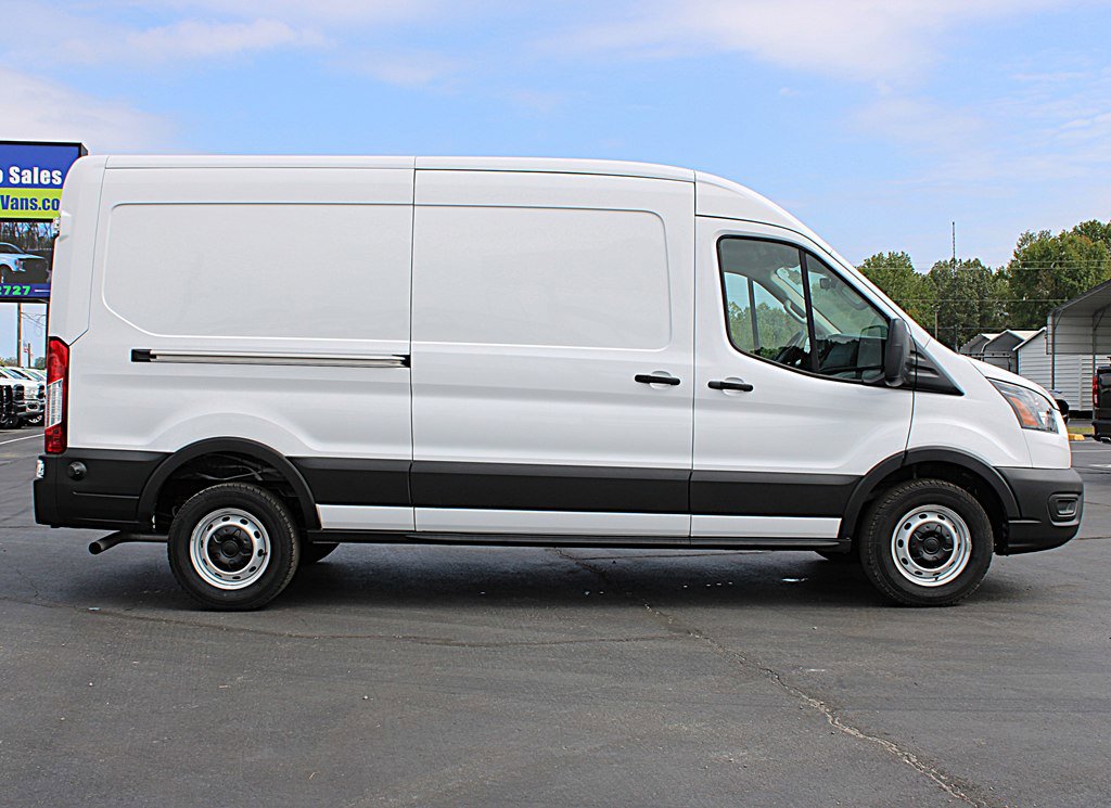 Used 2024 Ford Transit 250 148 Medium Roof w/ Load Area Protection Package image 8