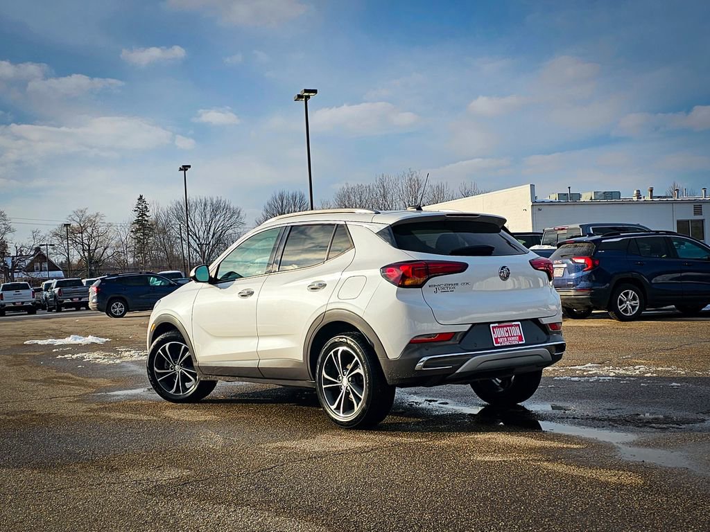 Used 2020 Buick Encore GX Essence w/ Advanced Technology Package image 6