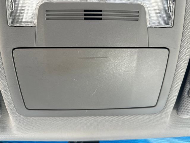 Used 2013 Toyota Camry LE image 19