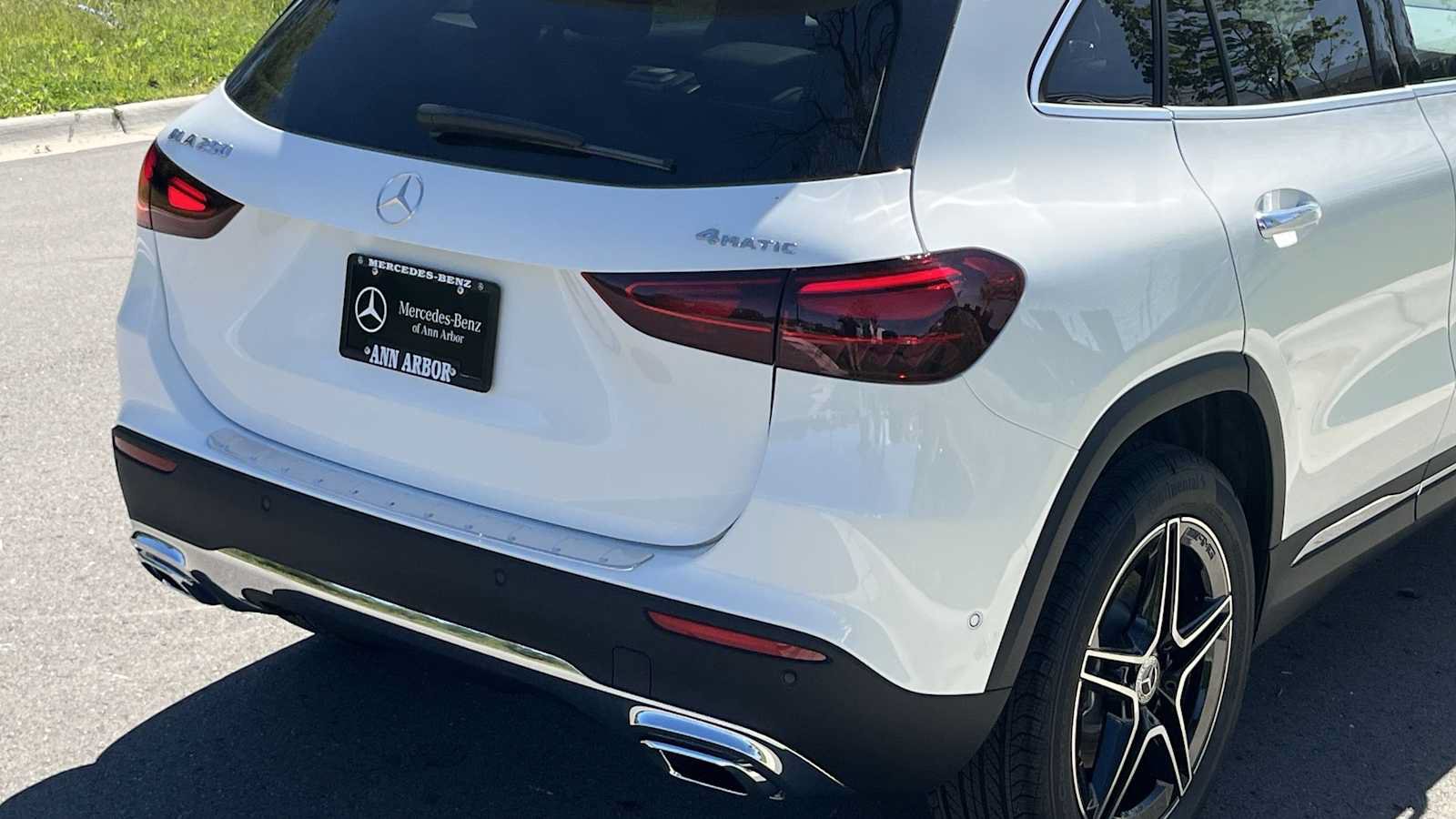 New 2026 Mercedes-Benz GLA 250 4MATIC image 19