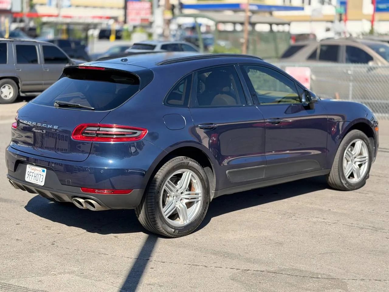Used 2016 Porsche Macan S AWD/4WD image 17