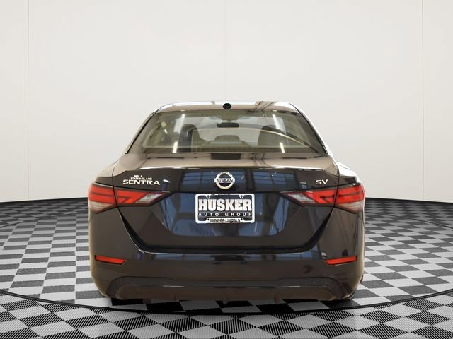 Used 2020 Nissan Sentra SV image 11