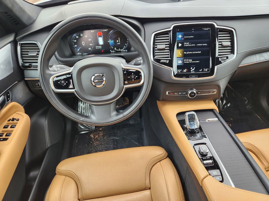 Used 2021 Volvo XC90 T8 Inscription w/ Protection Package Premier image 2