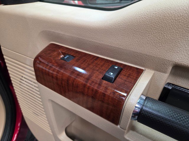 Used 2014 Ford F450 King Ranch w/ King Ranch Chrome Package image 40