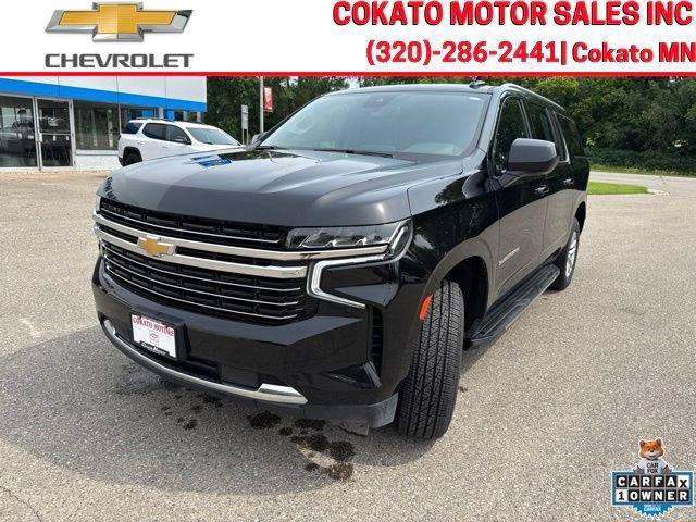 Used 2024 Chevrolet Suburban LT AWD/4WD image 3