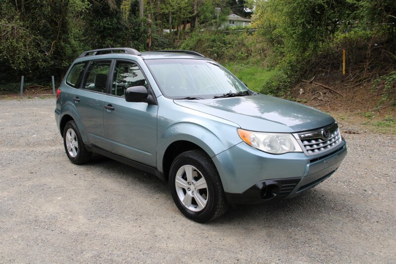 Used 2011 Subaru Forester 2.5X AWD/4WD image 2