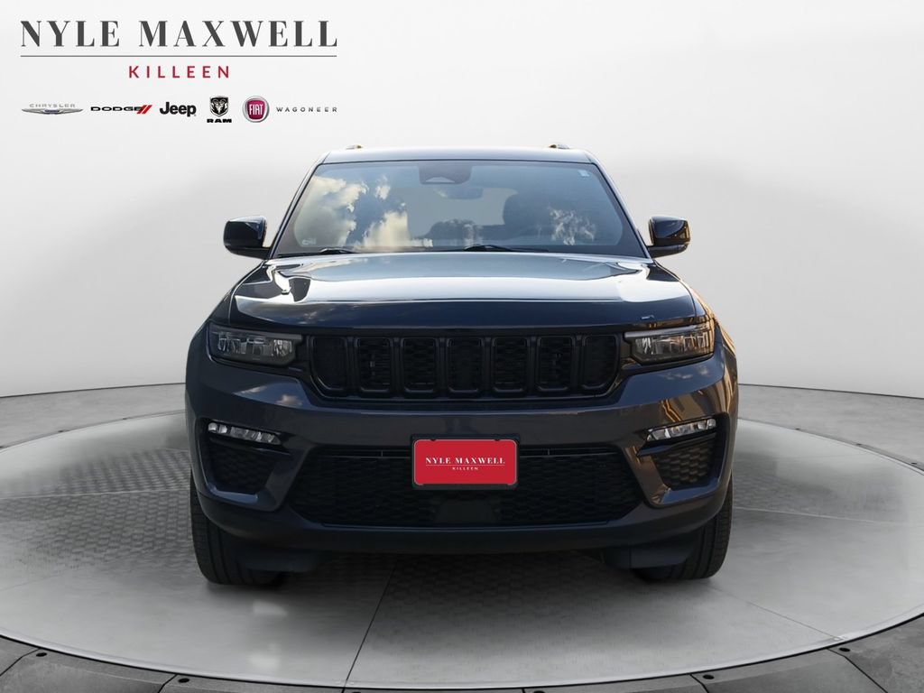 Used 2025 Jeep Grand Cherokee Limited w/ Trailer Tow Package AWD/4WD image 18