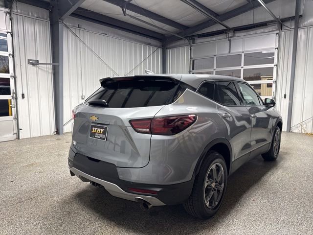 Used 2023 Chevrolet Blazer LT AWD/4WD image 23