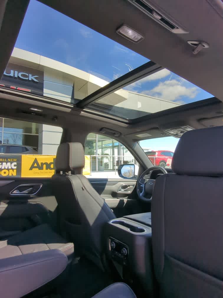 Used 2024 Chevrolet Tahoe RST w/ Luxury Package image 25