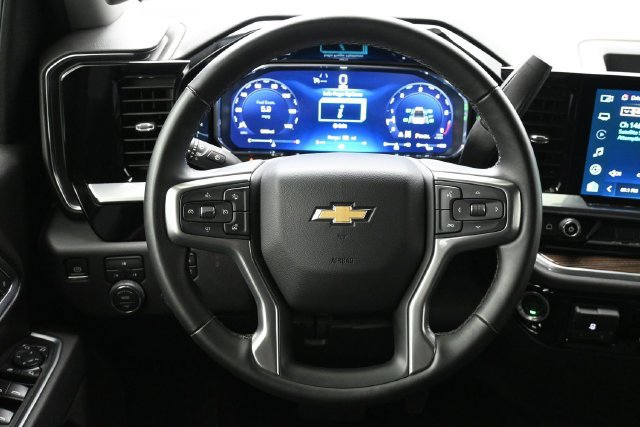 Used 2026 Chevrolet Silverado 2500 LT w/ All Star Edition AWD/4WD image 23