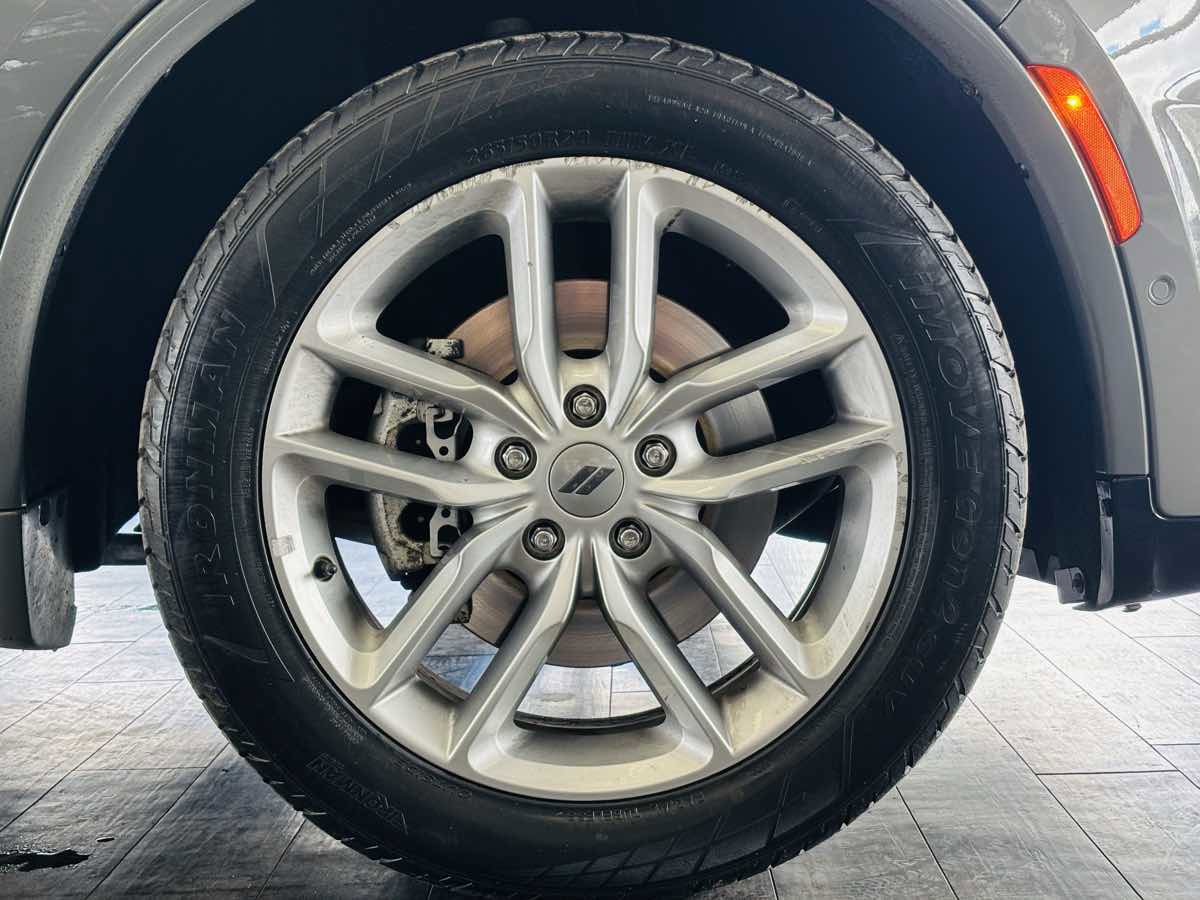 Used 2021 Dodge Durango R/T w/ Blacktop Package AWD/4WD image 38