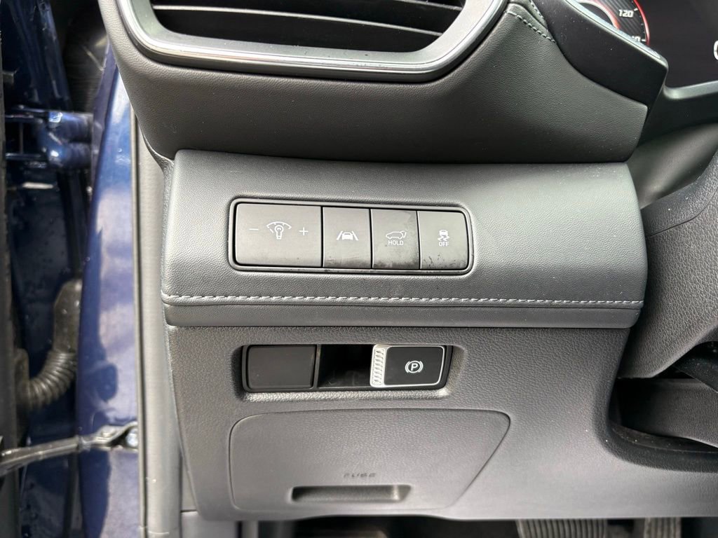 Used 2022 Hyundai Santa Fe Calligraphy w/ Cargo Package image 25