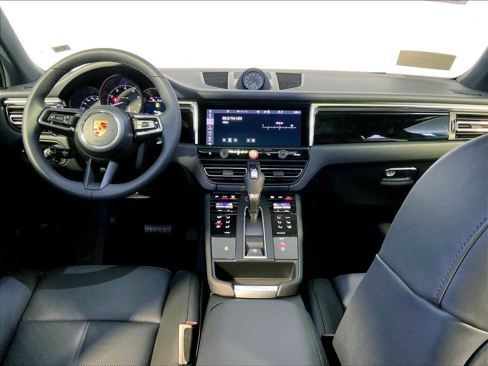 New 2026 Porsche Macan AWD/4WD image 14