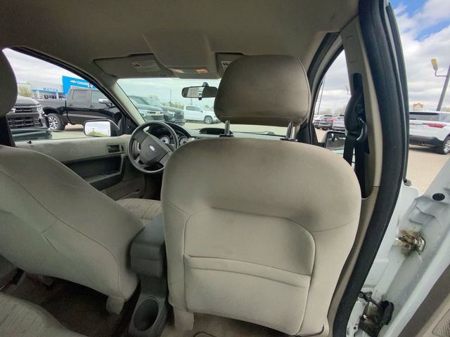 Used 2008 Ford Focus SE FWD image 28