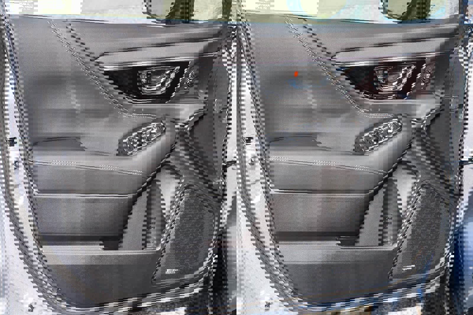 New 2025 Subaru Outback Limited image 19