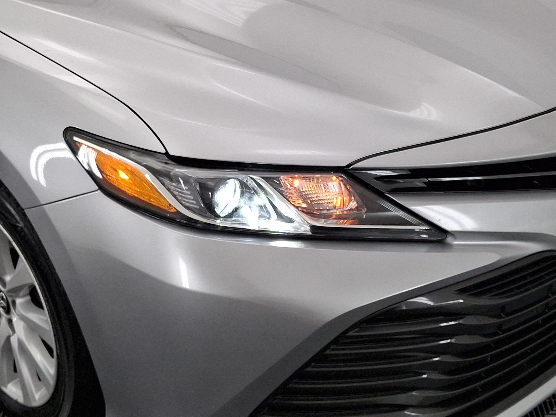 Certified 2018 Toyota Camry LE FWD image 27