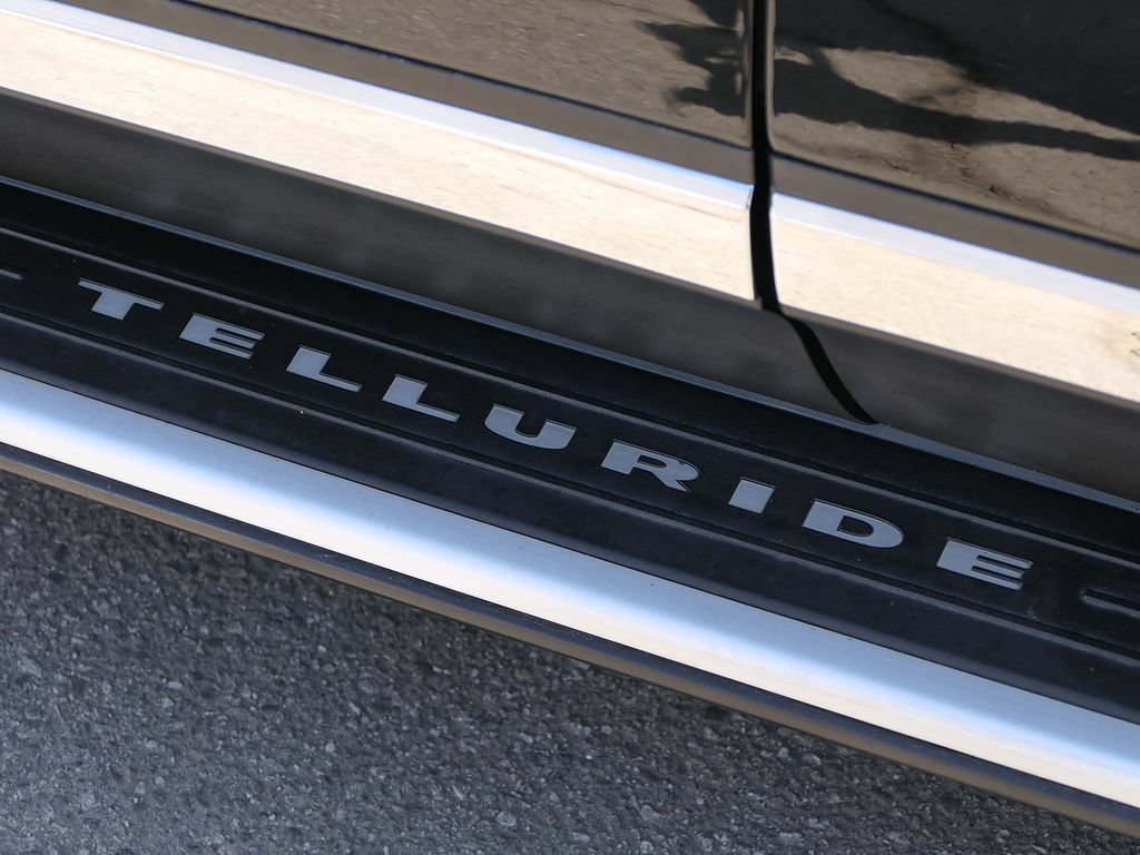 Used 2021 Kia Telluride EX FWD image 11