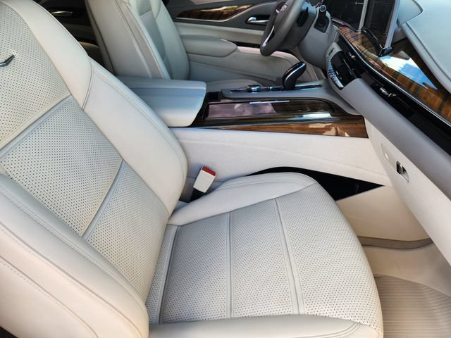 Used 2021 Cadillac Escalade Sport Platinum AWD/4WD image 22