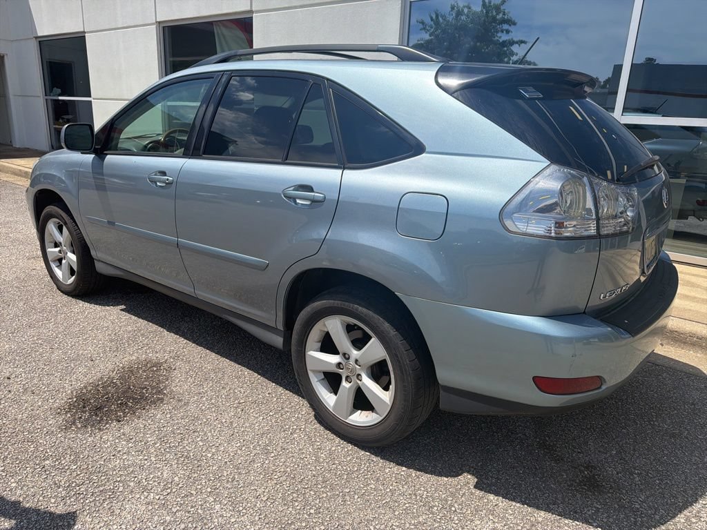 Used 2006 Lexus RX 330 FWD image 2