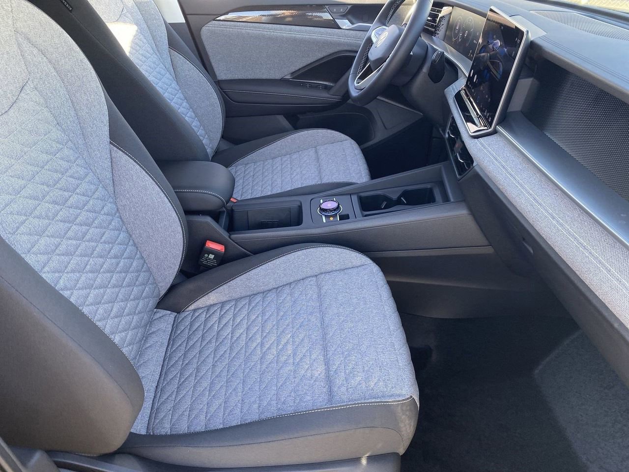 New 2026 Volkswagen Tiguan S image 8