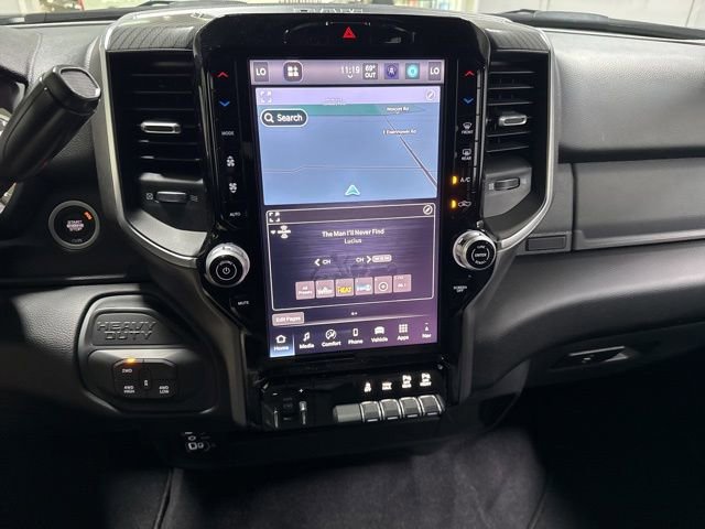 Used 2026 RAM 2500 Big Horn AWD/4WD image 19