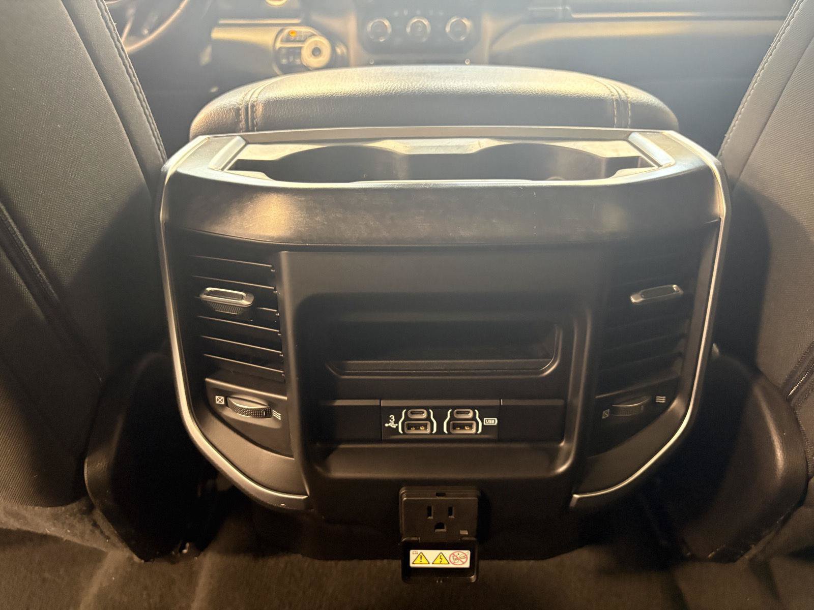 Used 2020 RAM 1500 Big Horn AWD/4WD image 17