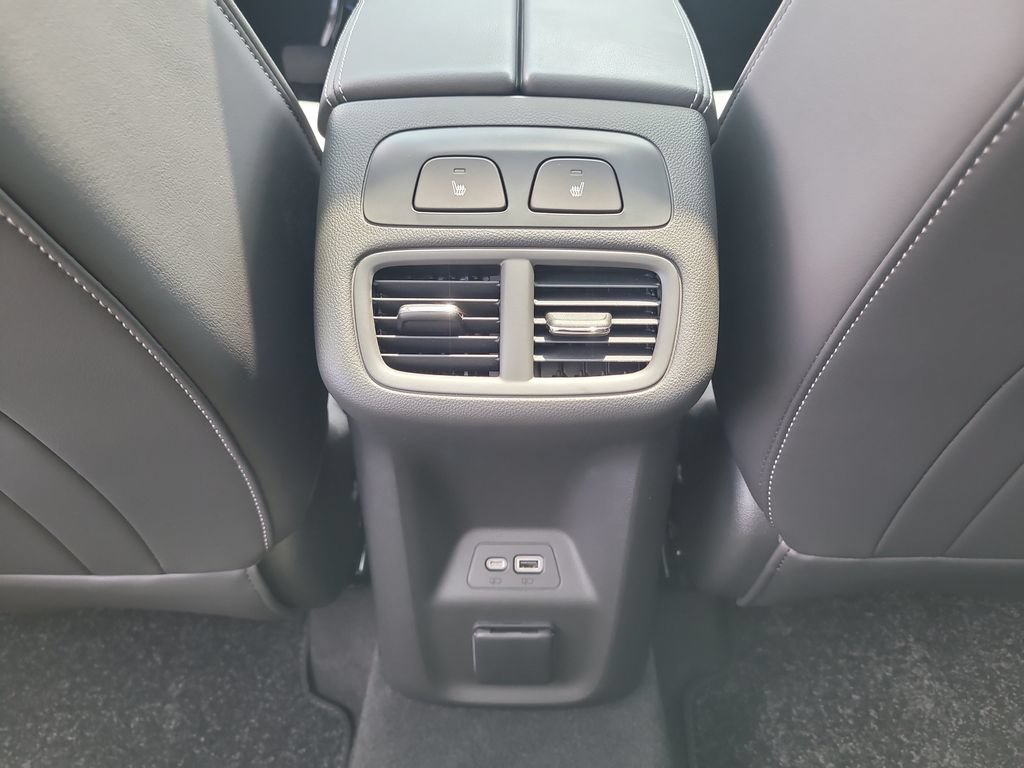 Used 2023 Buick Envision Avenir AWD/4WD image 14