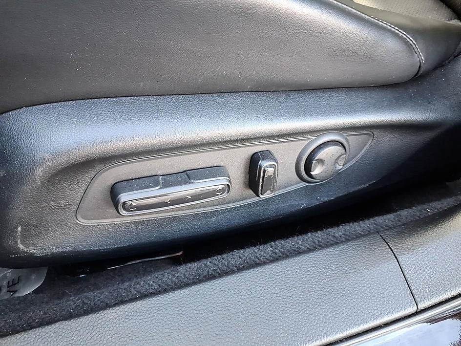 Certified 2023 Honda Accord Touring image 17