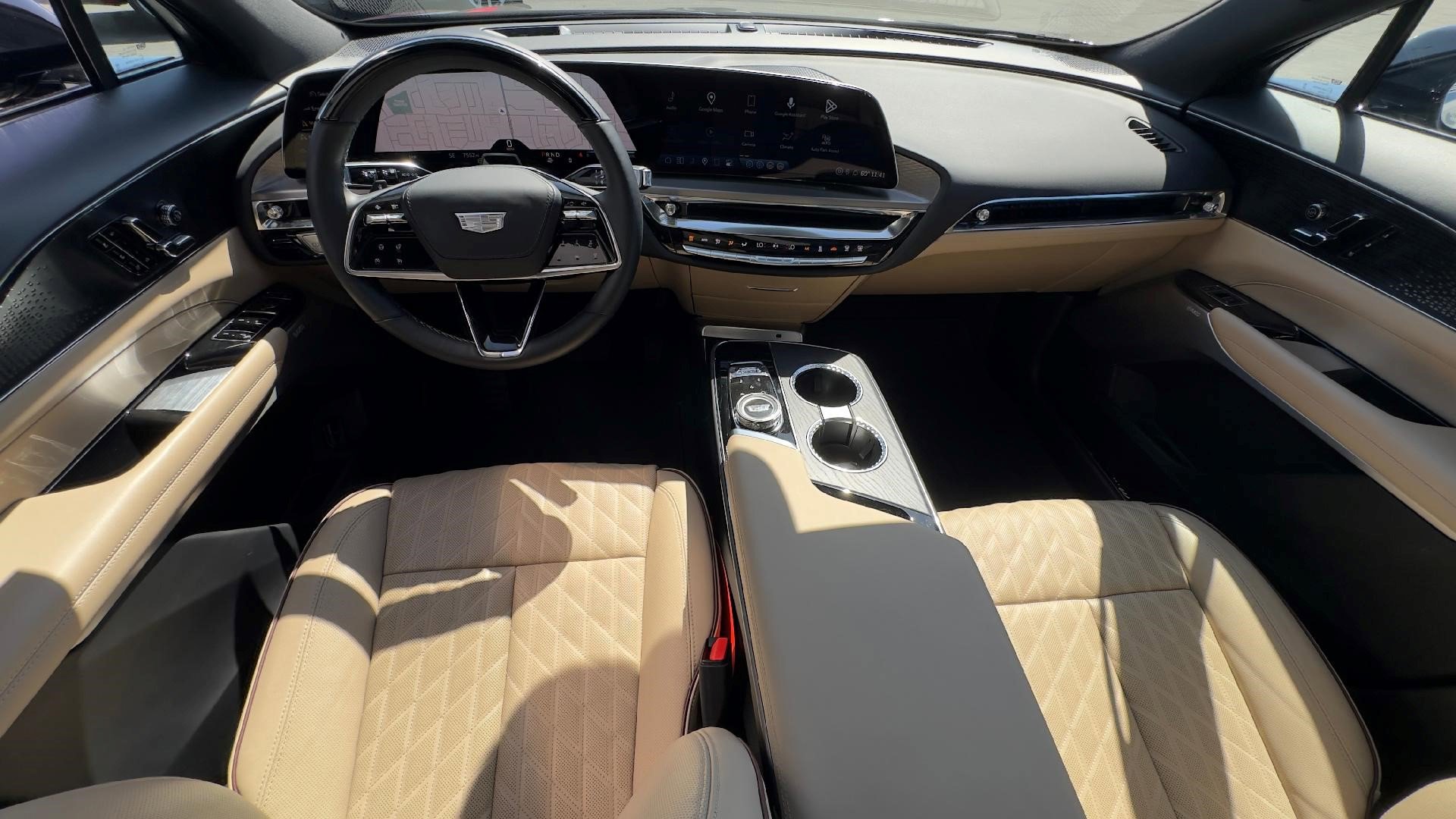 Certified 2024 Cadillac Lyriq Sport w/ Nappa Leather Package image 5