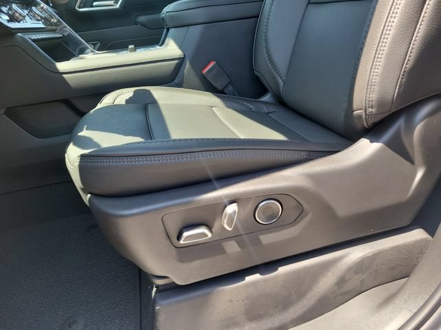 New 2026 GMC Sierra 2500 Denali w/ Denali Reserve Package AWD/4WD image 11