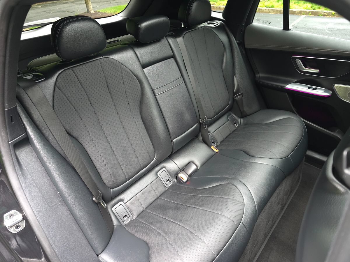 Used 2023 Mercedes-Benz EQE 350+ 4MATIC SUV image 17