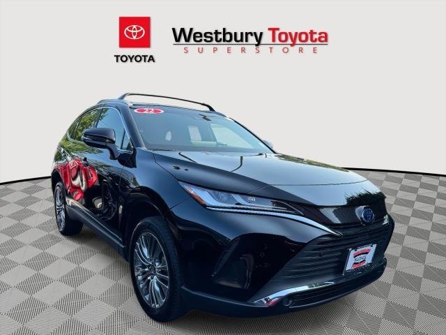 Certified 2022 Toyota Venza XLE