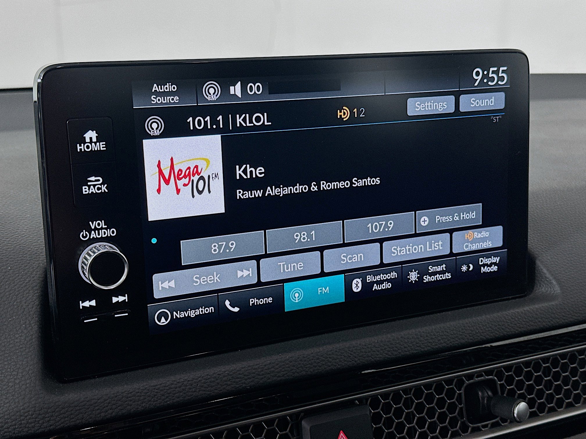 Used 2024 Honda Civic Touring image 21