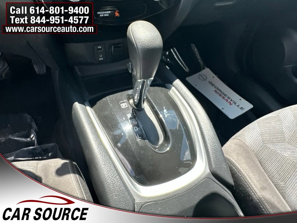 Used 2016 Nissan Rogue SV w/ SV Premium Package AWD/4WD image 18